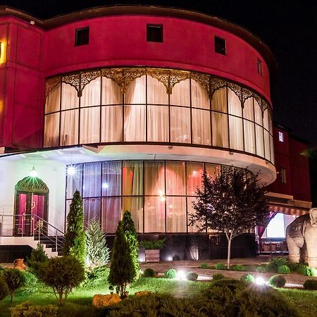 India Palace Hotel Kharkiv Extérieur photo