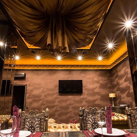 India Palace Hotel Kharkiv Extérieur photo