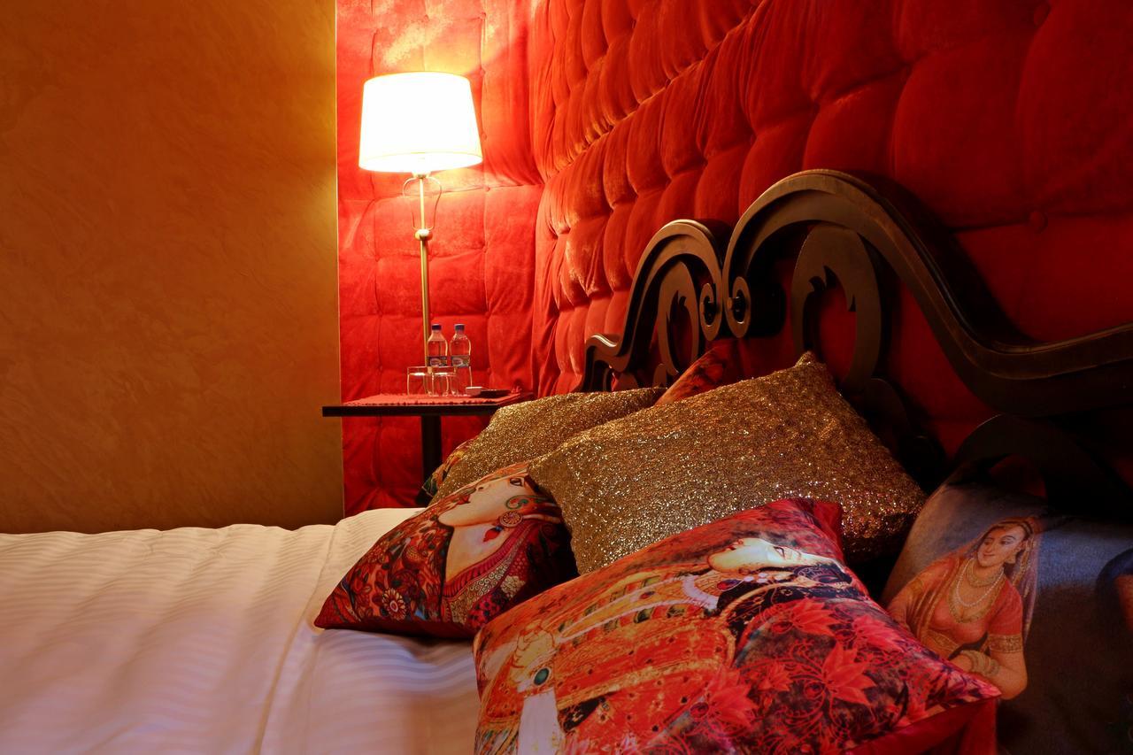 India Palace Hotel Kharkiv Extérieur photo