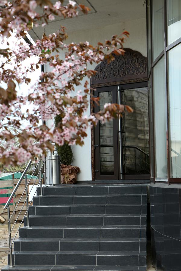 India Palace Hotel Kharkiv Extérieur photo