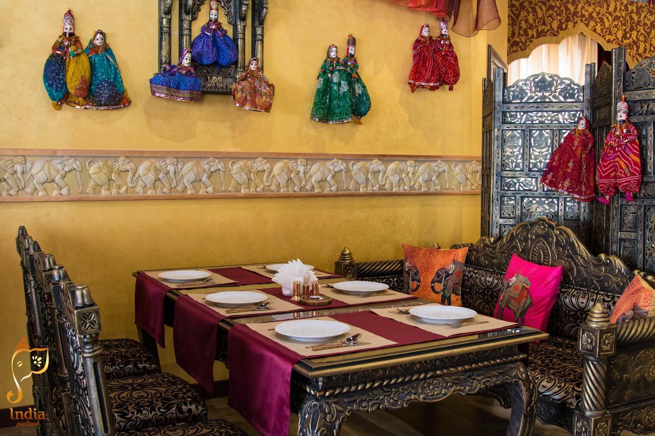 India Palace Hotel Kharkiv Extérieur photo