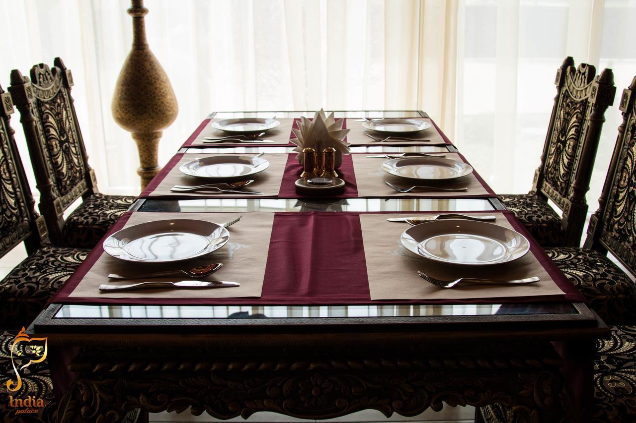 India Palace Hotel Kharkiv Extérieur photo