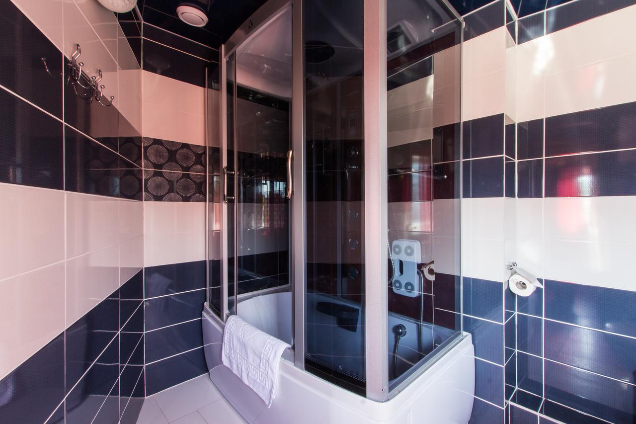 India Palace Hotel Kharkiv Extérieur photo