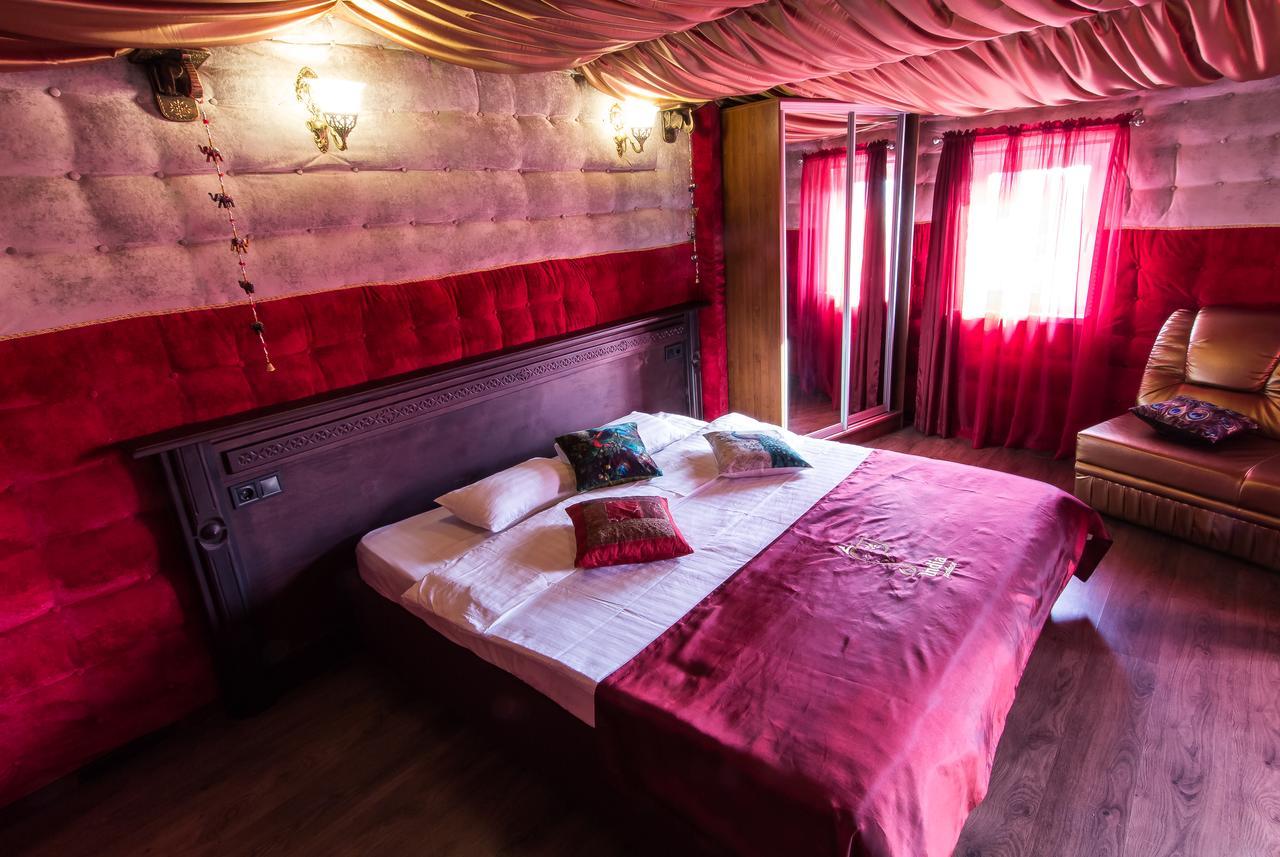 India Palace Hotel Kharkiv Extérieur photo
