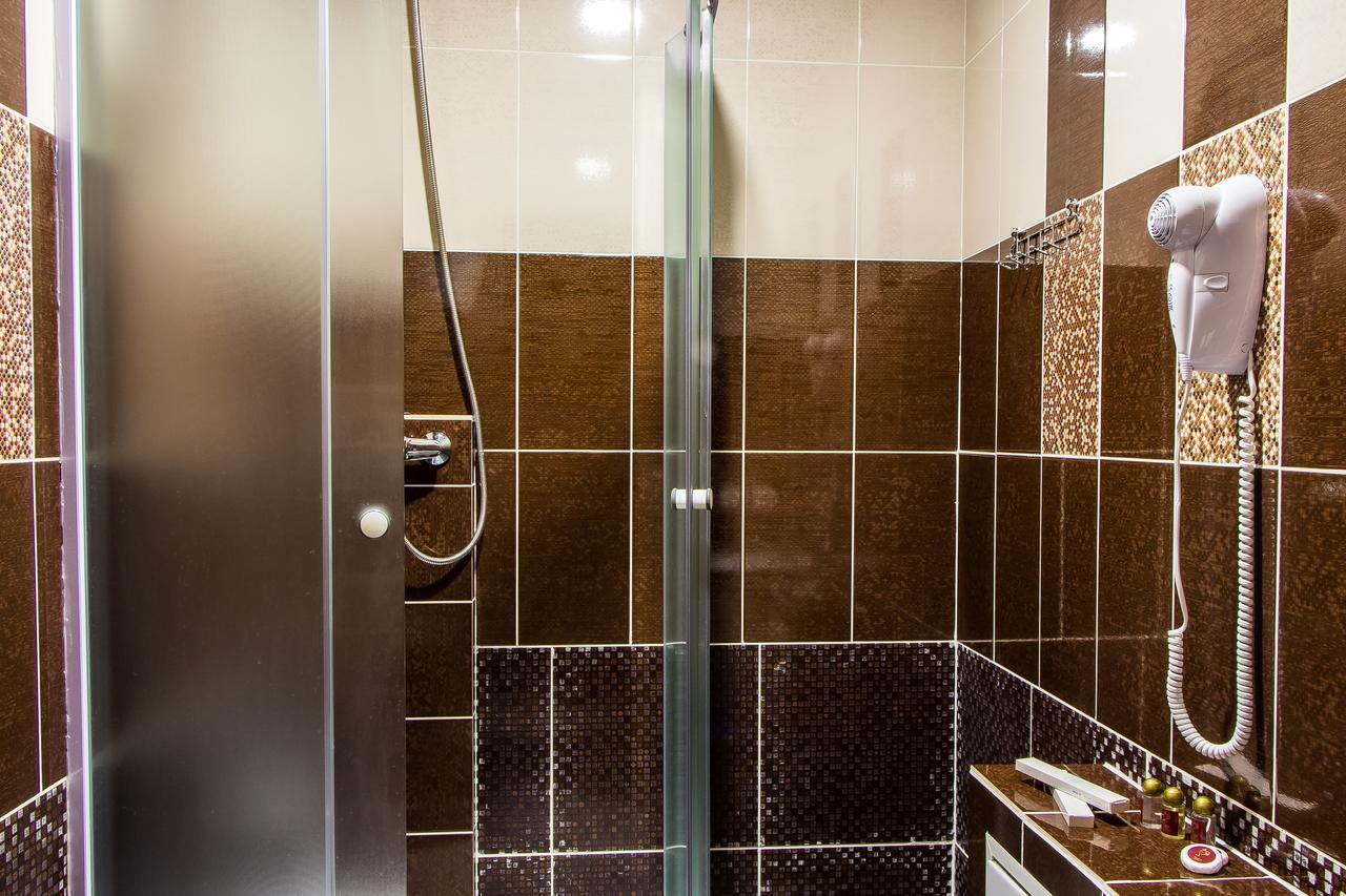India Palace Hotel Kharkiv Extérieur photo